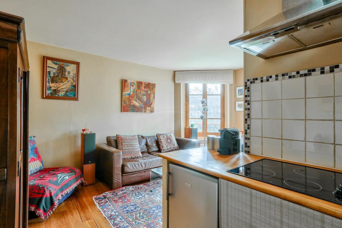 Lovely 1 Bedroom Near Sacre-coeur Basilica Parijs